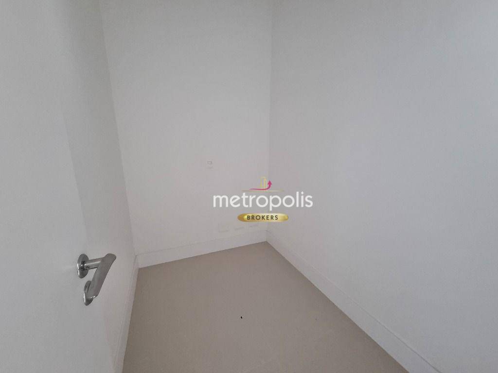 Apartamento à venda com 4 quartos, 211m² - Foto 17