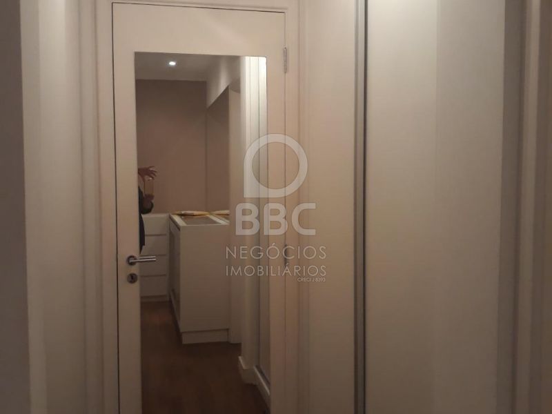 Apartamento à venda com 3 quartos, 94m² - Foto 8