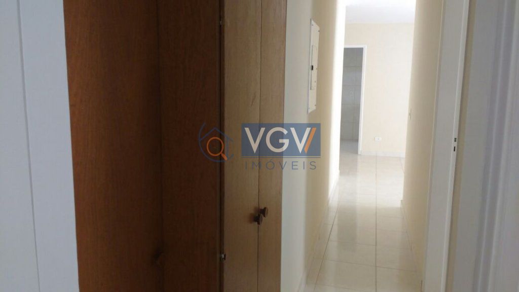 Apartamento para alugar com 2 quartos, 60m² - Foto 4