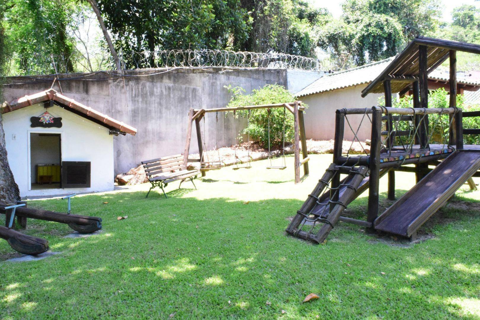 Casa de Condomínio à venda com 3 quartos, 350m² - Foto 19