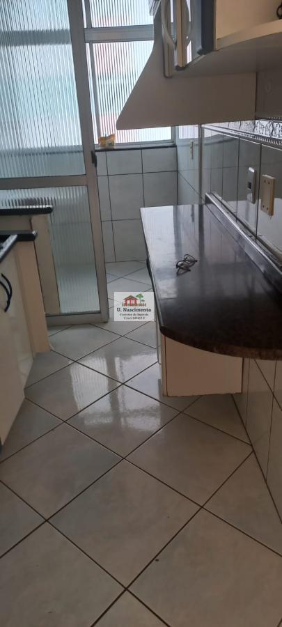 Apartamento à venda com 2 quartos, 45m² - Foto 4