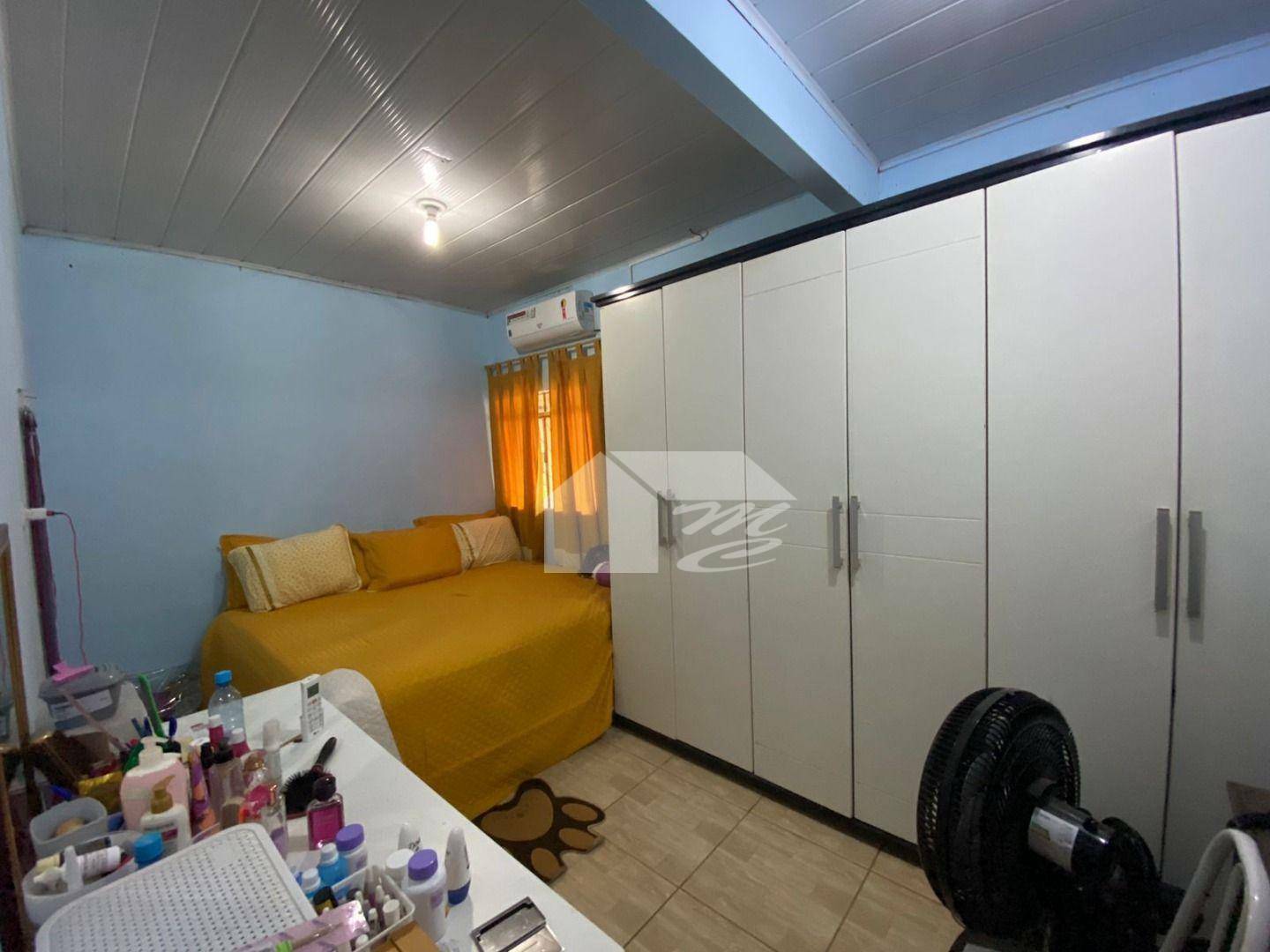 Casa à venda com 4 quartos, 150m² - Foto 13