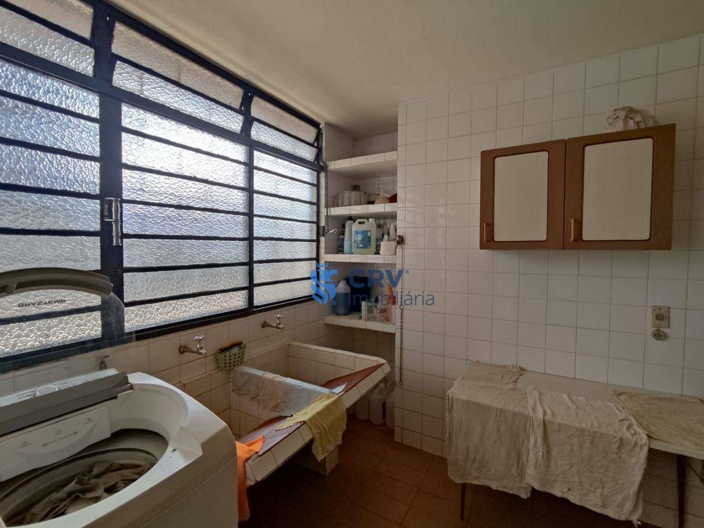 Sobrado à venda e aluguel com 4 quartos, 600m² - Foto 24