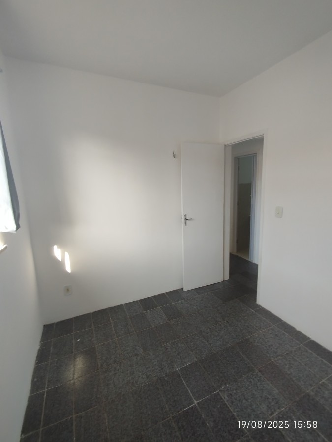 Apartamento à venda com 3 quartos, 60m² - Foto 27
