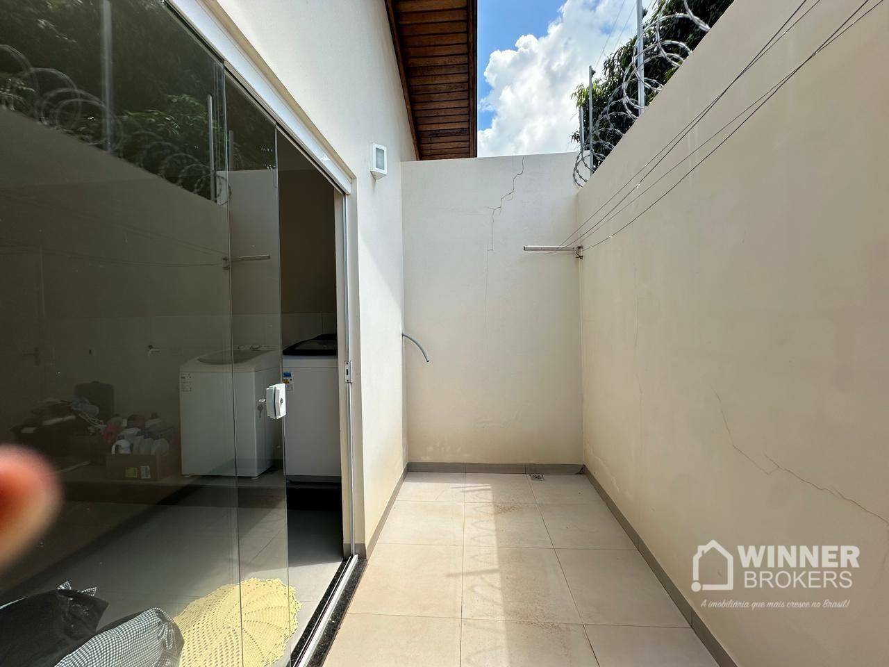 Casa à venda com 3 quartos, 239m² - Foto 52