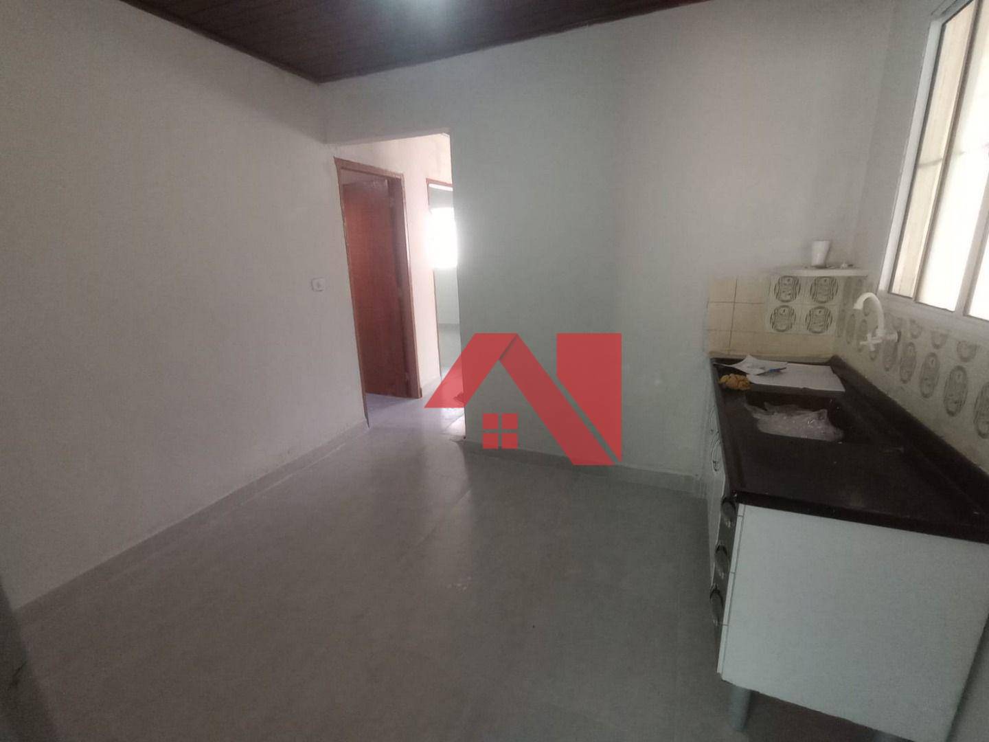 Casa para alugar com 3 quartos, 80m² - Foto 10