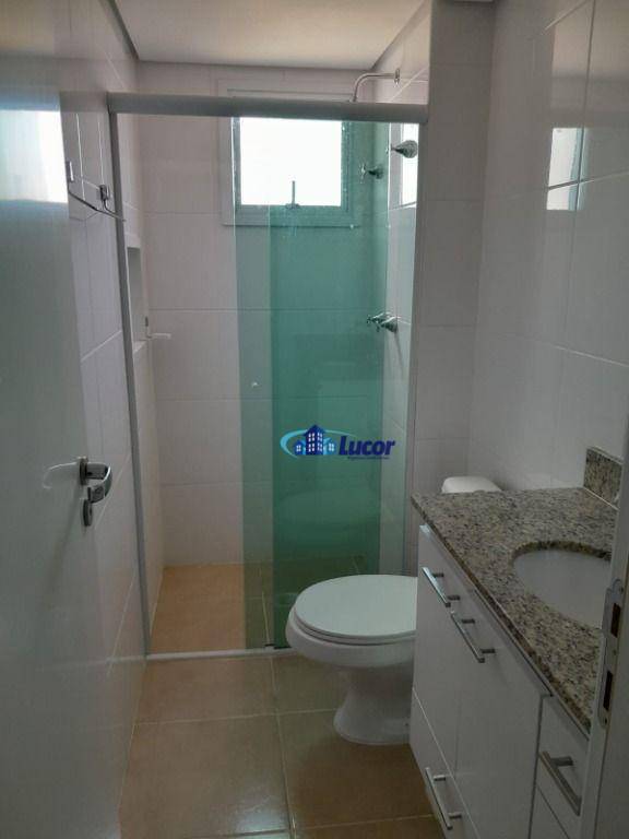 Apartamento para alugar com 3 quartos, 83m² - Foto 6