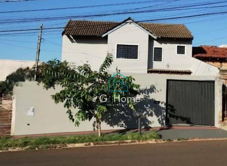 Casa à venda com 3 quartos, 100m² - Foto 1