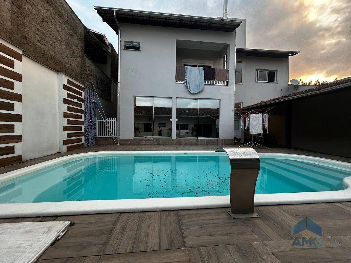 Casa, 4 quartos, 360 m² - Foto 3