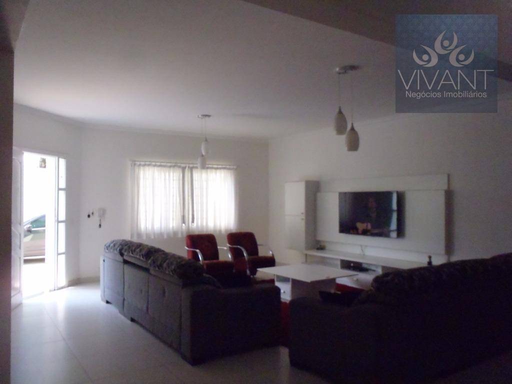 Sobrado à venda com 5 quartos, 220m² - Foto 3