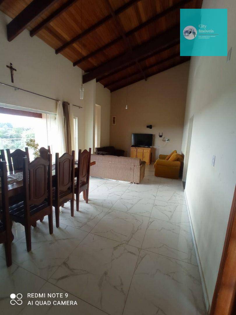 Casa à venda com 4 quartos, 286m² - Foto 13