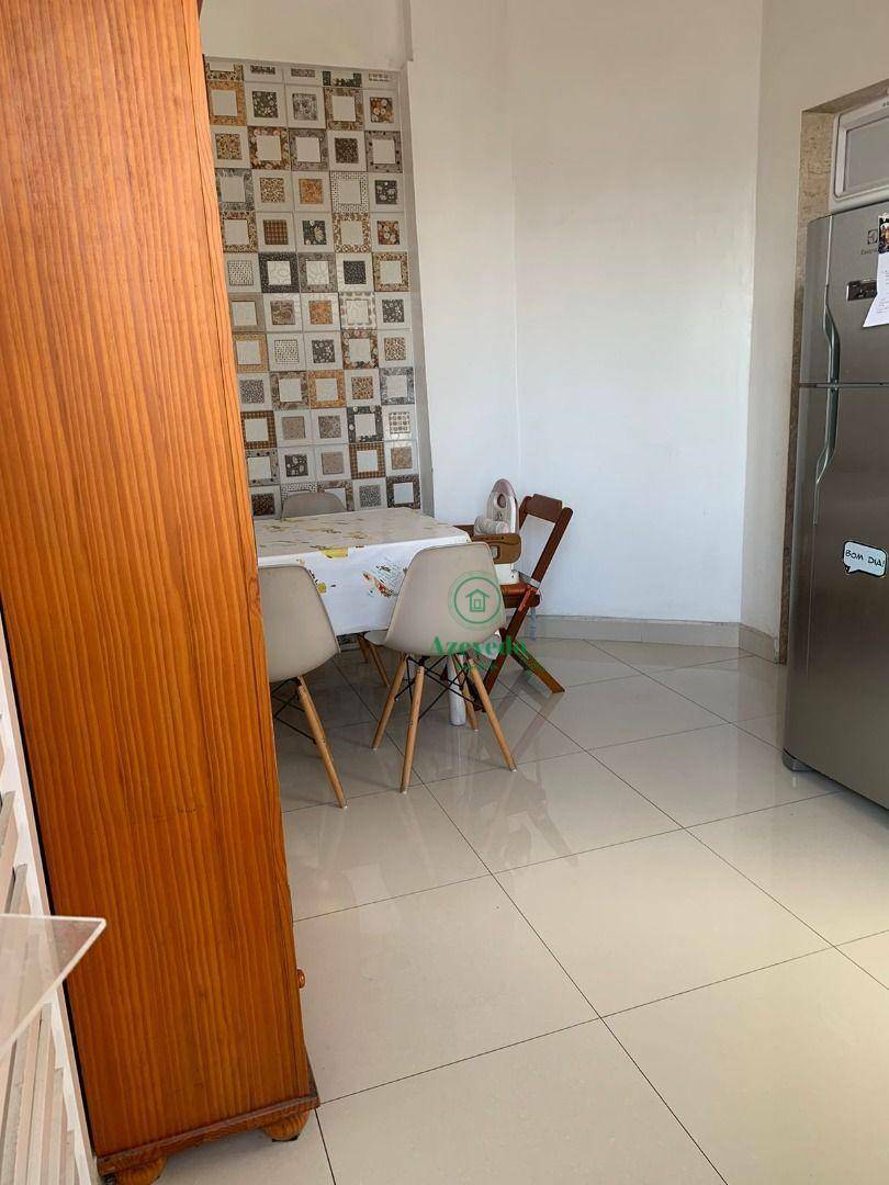 Apartamento à venda com 3 quartos, 76m² - Foto 6