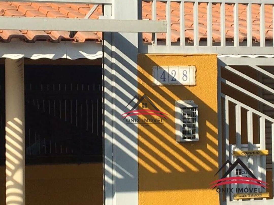 Casa à venda com 3 quartos, 170m² - Foto 4