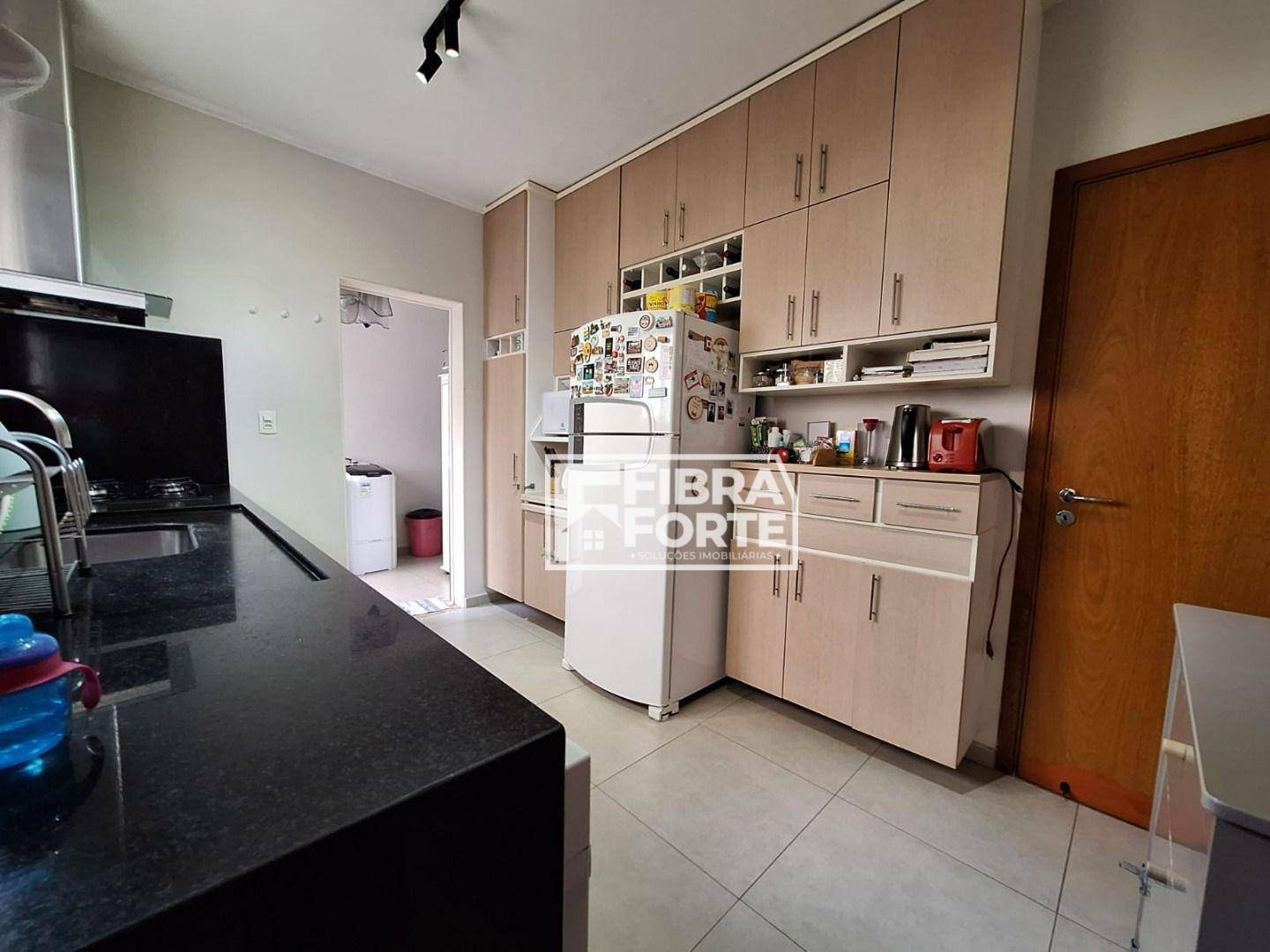 Apartamento à venda com 4 quartos, 150m² - Foto 10