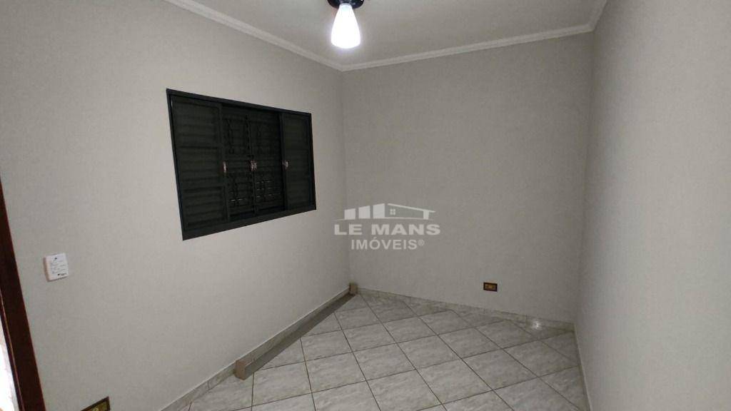 Casa à venda com 3 quartos, 120m² - Foto 12