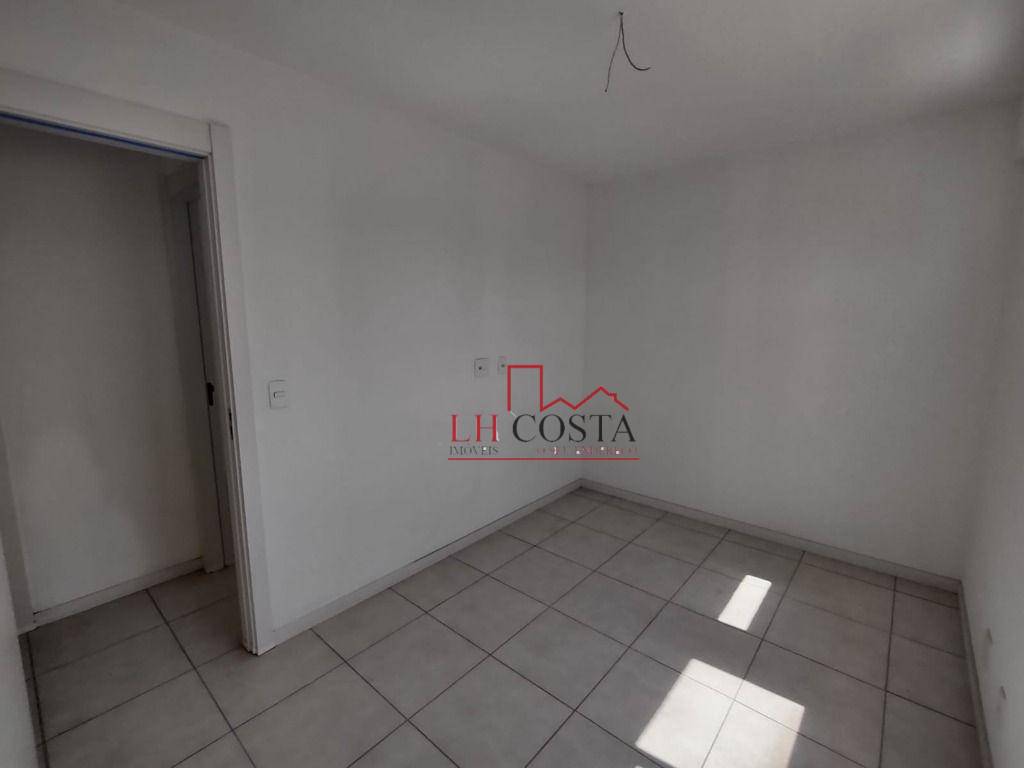 Apartamento à venda com 3 quartos, 75m² - Foto 16