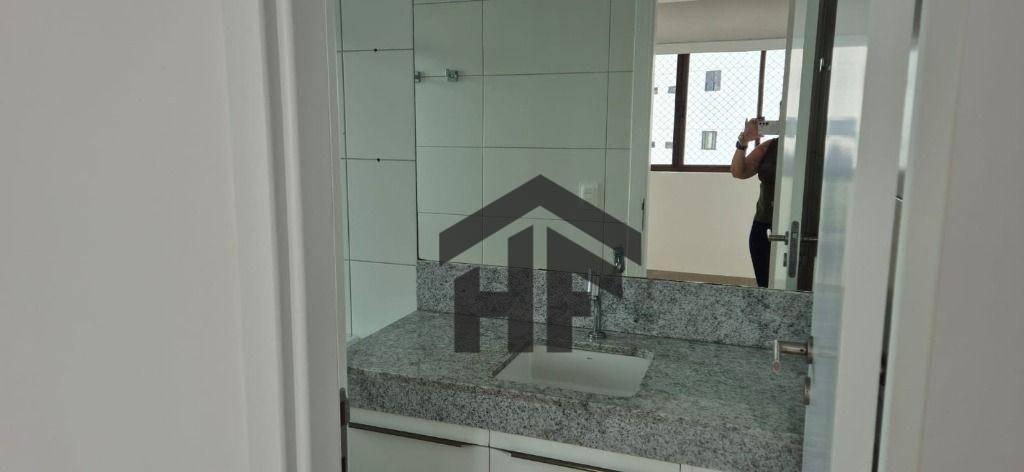 Apartamento à venda com 4 quartos, 185m² - Foto 19