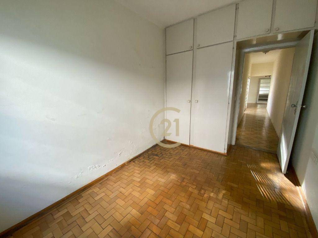 Casa à venda com 2 quartos, 185m² - Foto 11