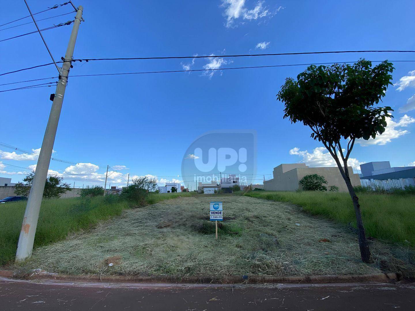 Terreno à venda, 255M2 - Foto 1