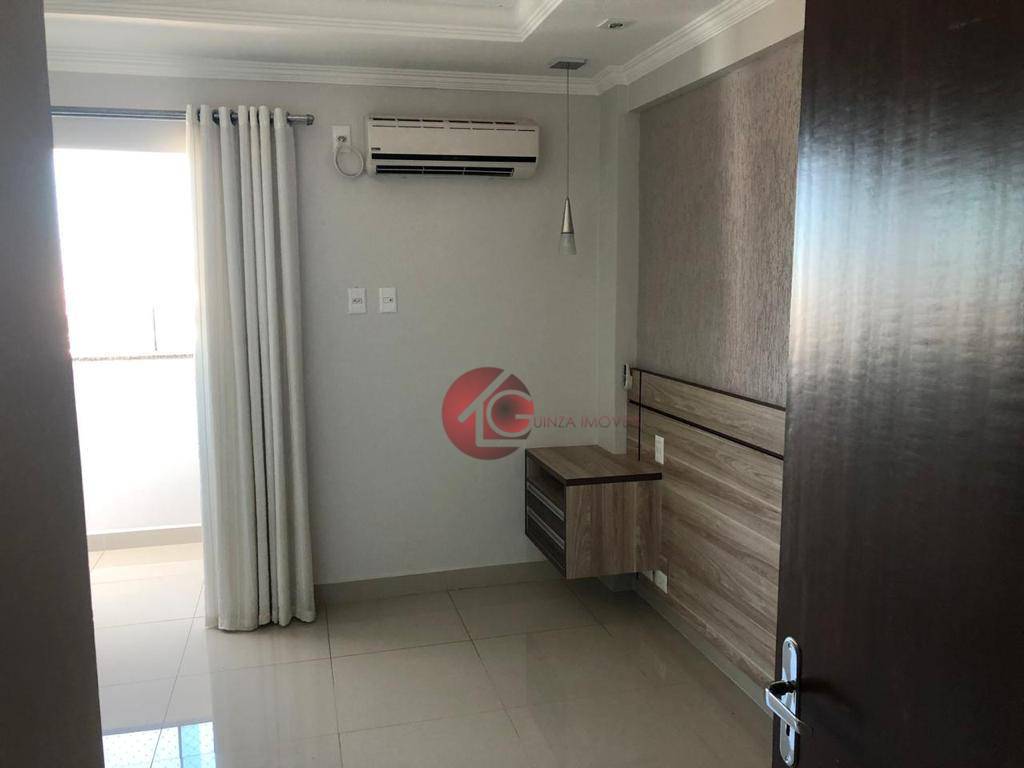 Apartamento à venda com 3 quartos, 200m² - Foto 18