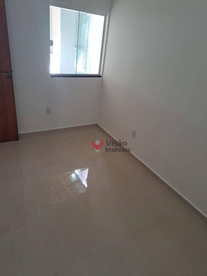 Casa à venda com 2 quartos, 72m² - Foto 10