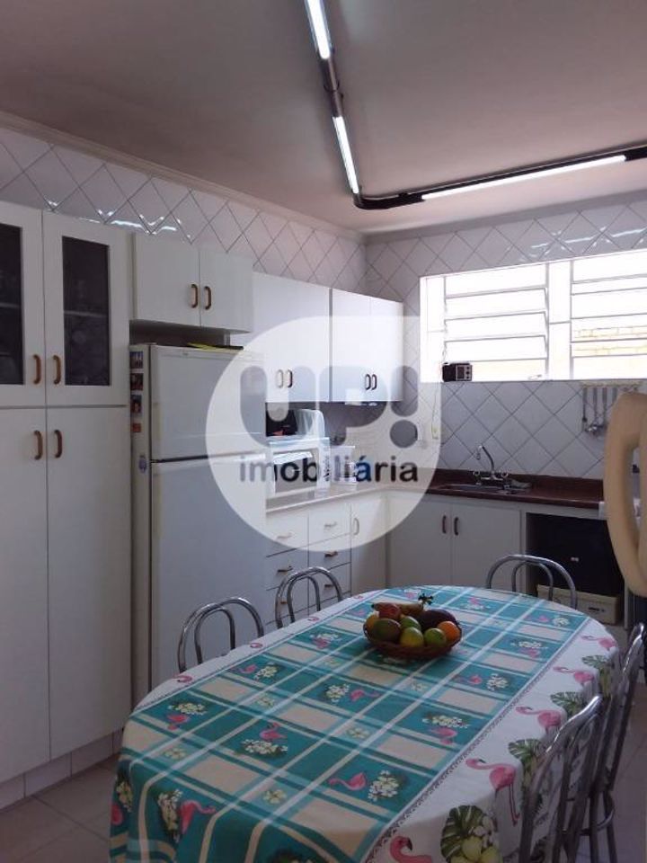 Casa de Condomínio à venda com 4 quartos, 235m² - Foto 6