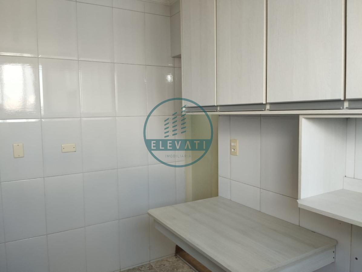 Apartamento à venda com 3 quartos, 93m² - Foto 15