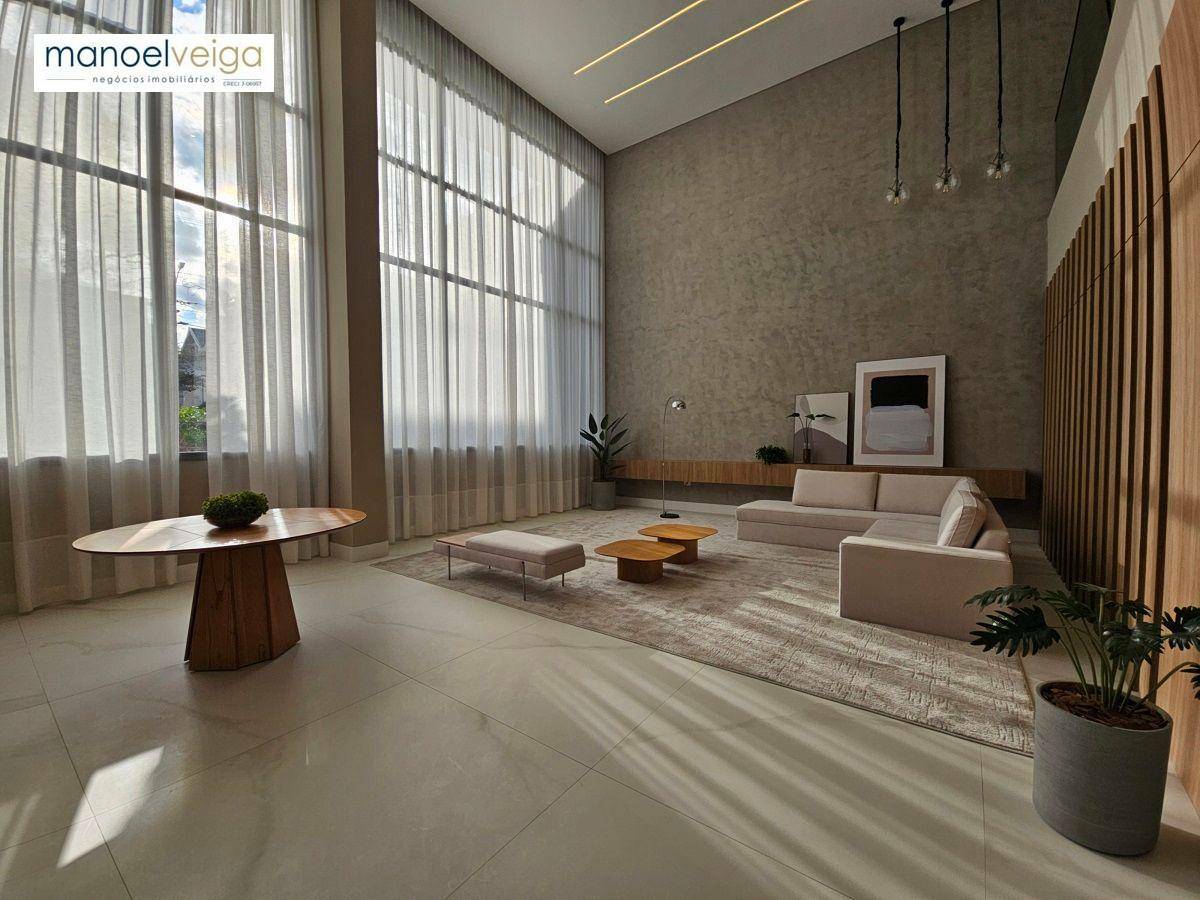Apartamento à venda com 3 quartos, 147m² - Foto 1
