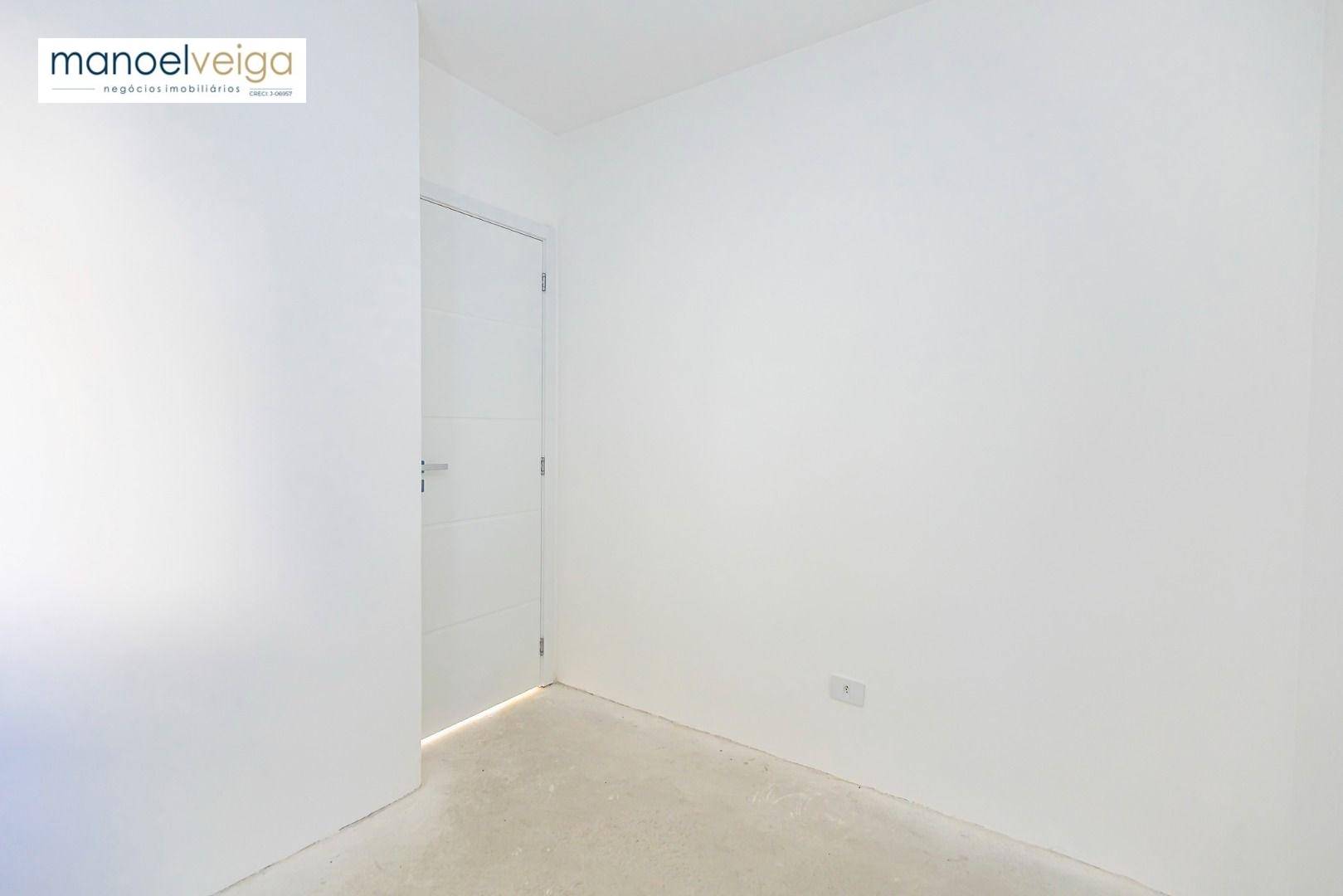 Sobrado à venda com 4 quartos, 130m² - Foto 37
