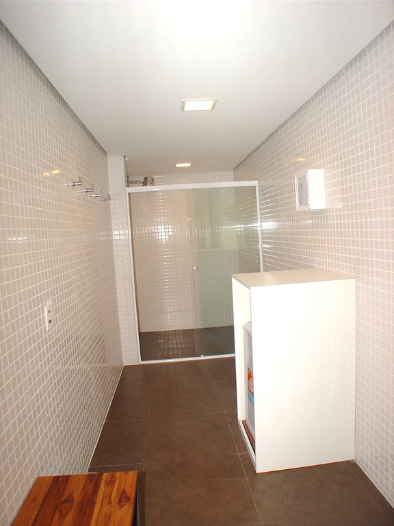 Apartamento à venda com 4 quartos, 358m² - Foto 2