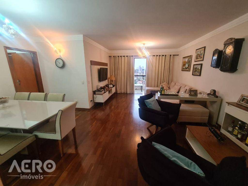 Apartamento à venda com 3 quartos, 140m² - Foto 12