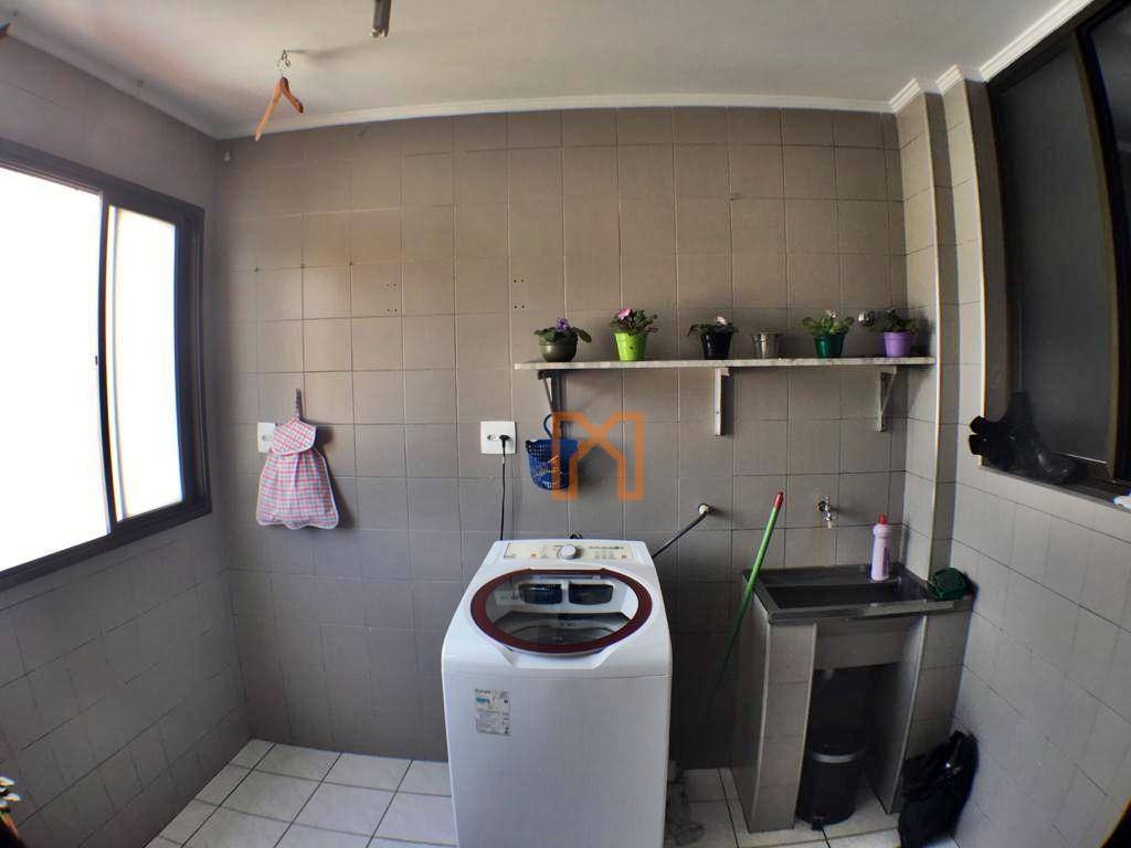 Apartamento à venda com 3 quartos, 151m² - Foto 25