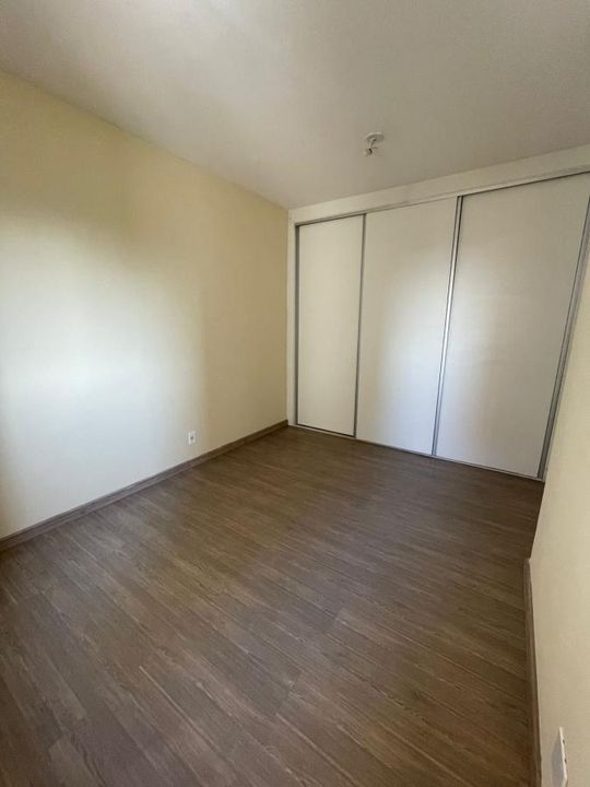 Apartamento para alugar com 2 quartos, 57m² - Foto 11