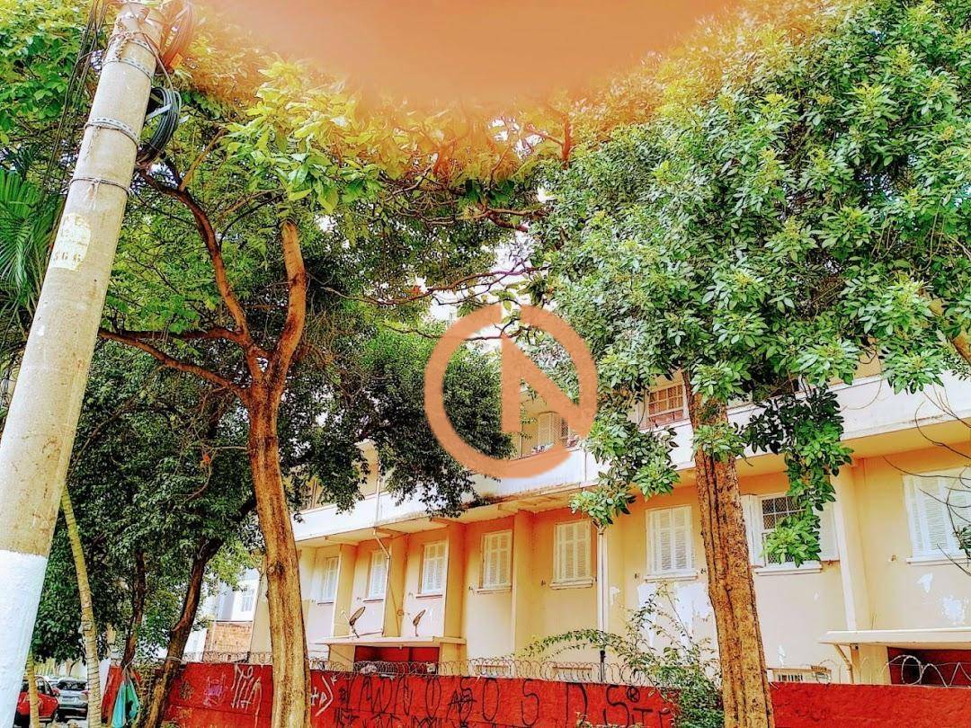 Apartamento à venda com 3 quartos, 110m² - Foto 1