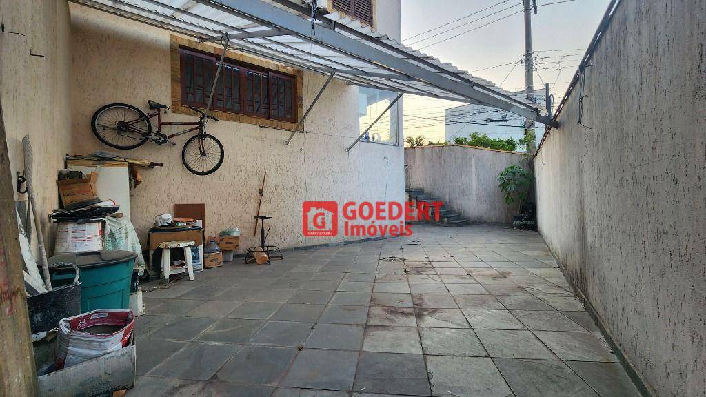 Sobrado à venda com 3 quartos, 110m² - Foto 11