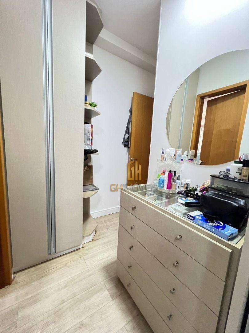 Apartamento à venda com 3 quartos, 109m² - Foto 17