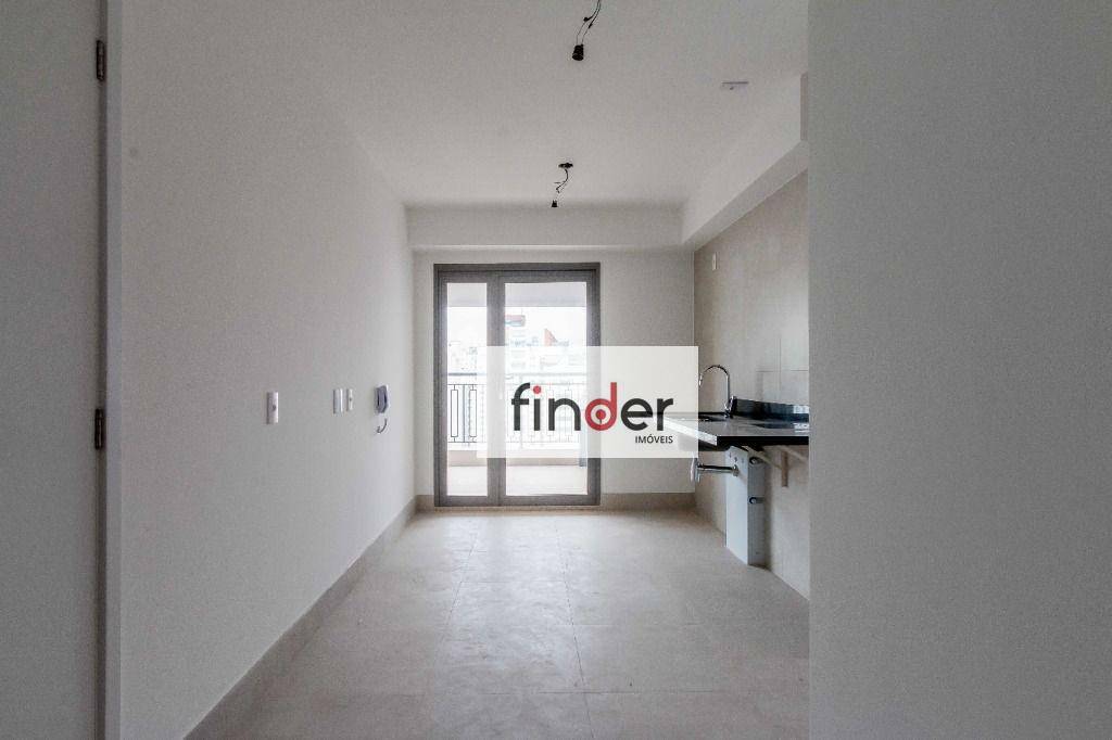 Apartamento à venda com 3 quartos, 149m² - Foto 7