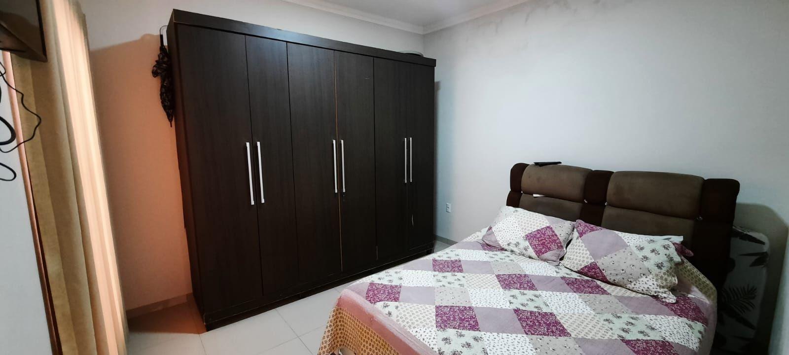 Casa à venda com 2 quartos, 180m² - Foto 27