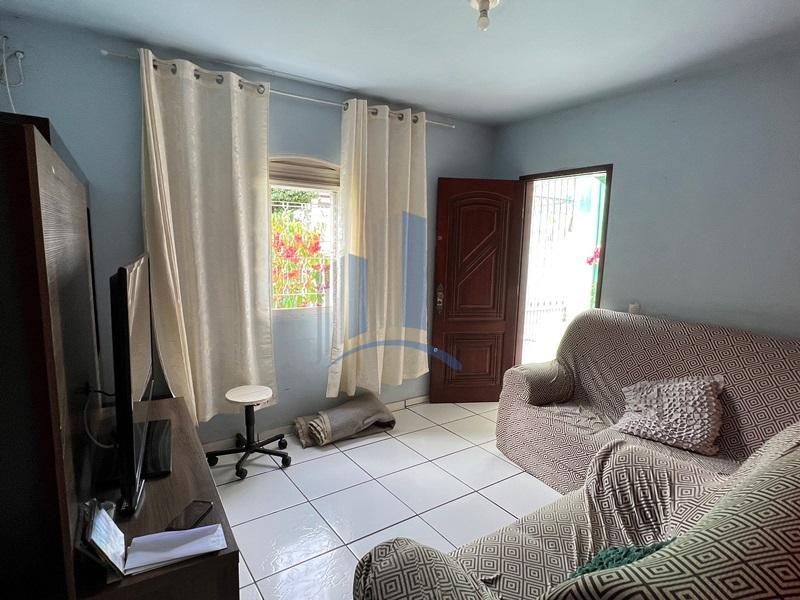 Sobrado à venda com 6 quartos, 200m² - Foto 8