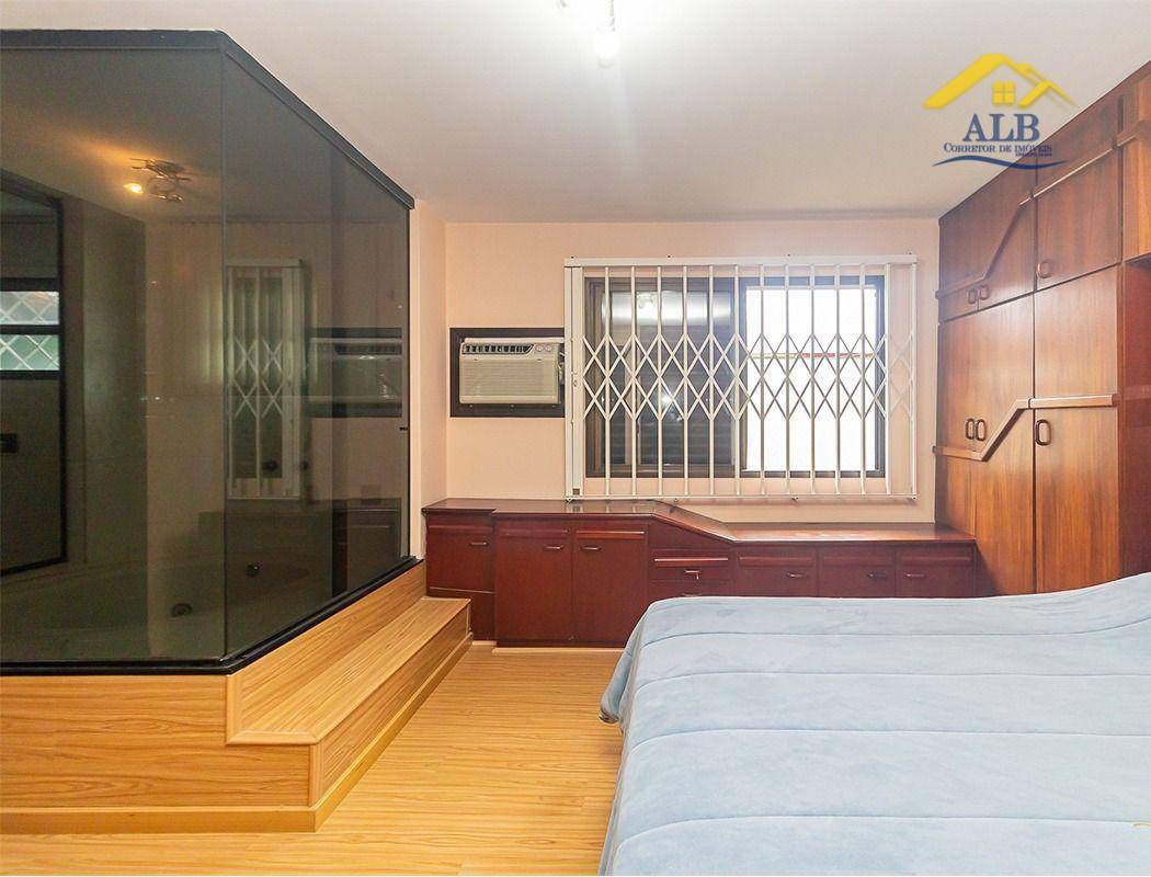 Casa à venda com 5 quartos, 285m² - Foto 13