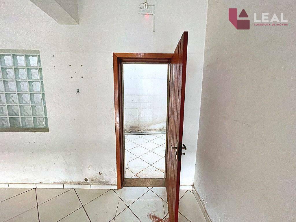 Prédio Inteiro à venda, 886m² - Foto 16