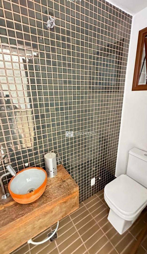 Casa de Condomínio à venda com 5 quartos, 308m² - Foto 13