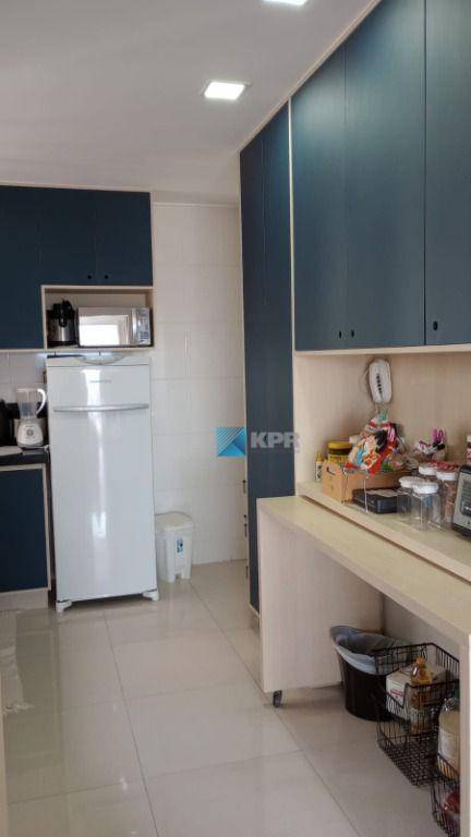 Apartamento à venda com 3 quartos, 100m² - Foto 25