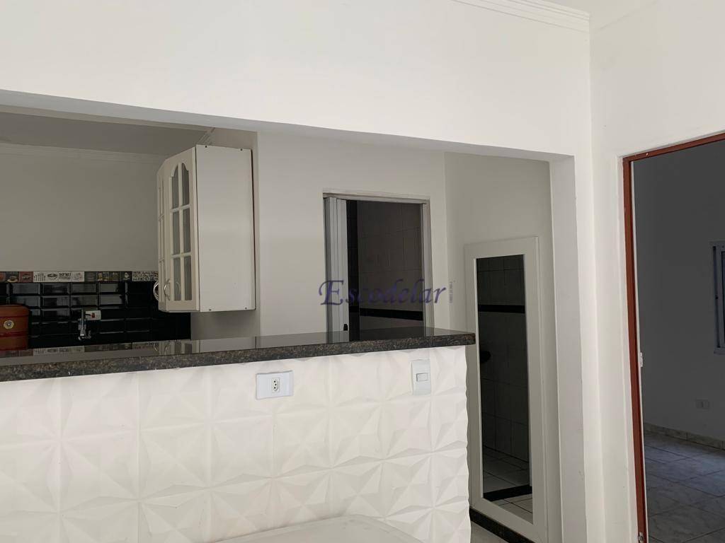 Sobrado à venda com 2 quartos, 50m² - Foto 1