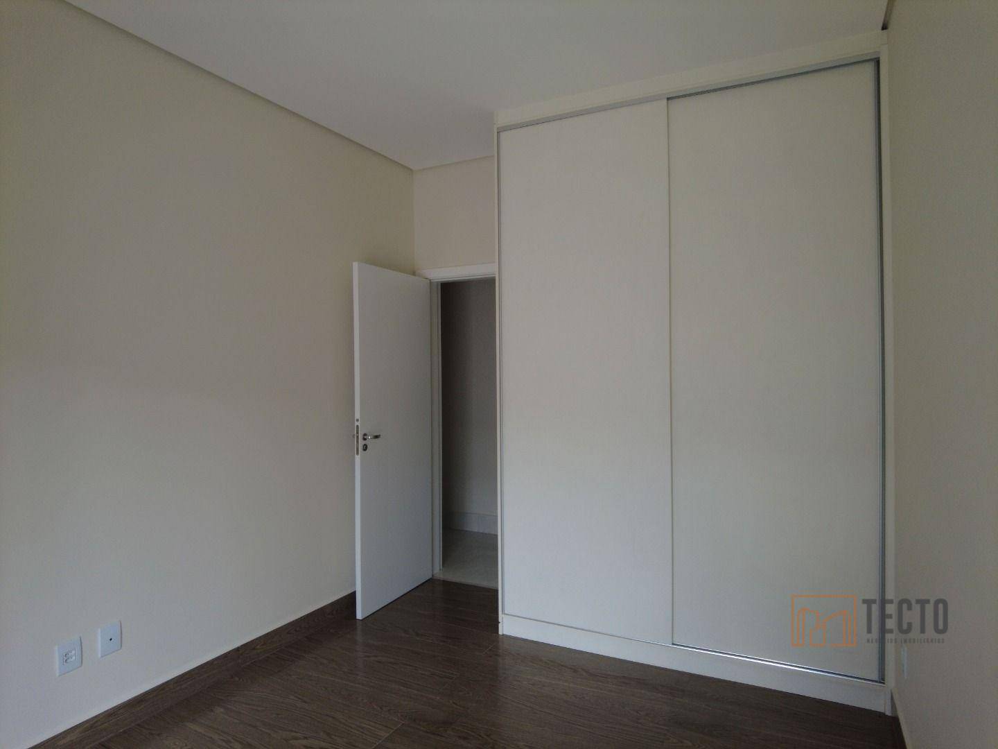 Casa à venda com 3 quartos, 235m² - Foto 28