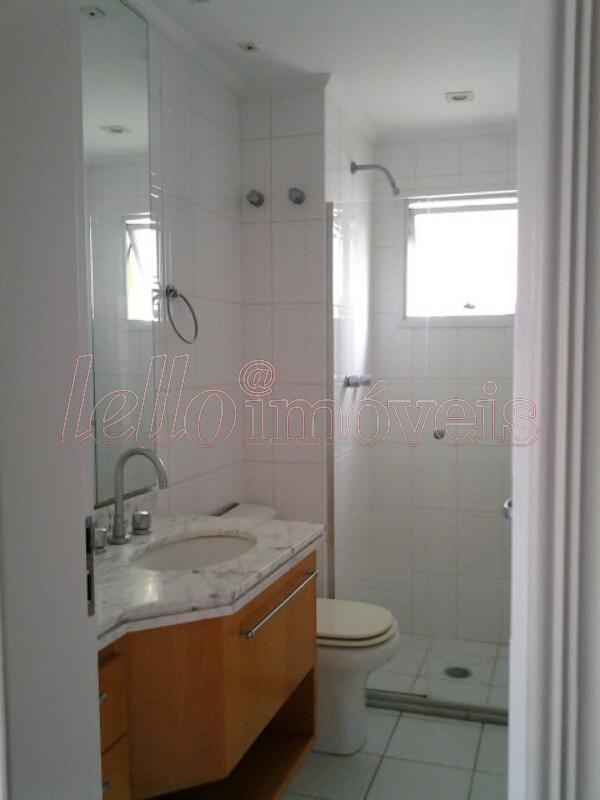 Apartamento para alugar com 2 quartos, 96m² - Foto 18