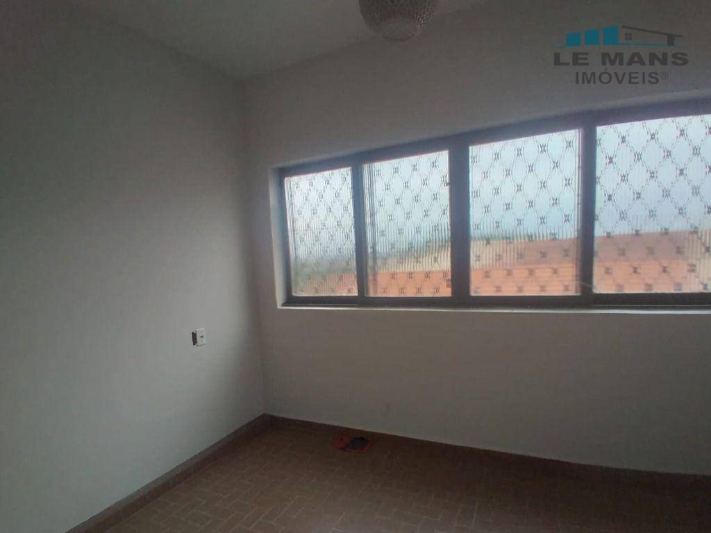 Casa à venda com 3 quartos, 195m² - Foto 20