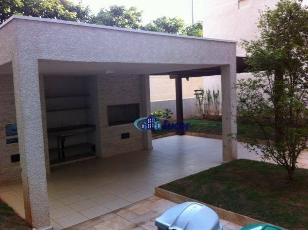 Apartamento à venda com 2 quartos, 75m² - Foto 9