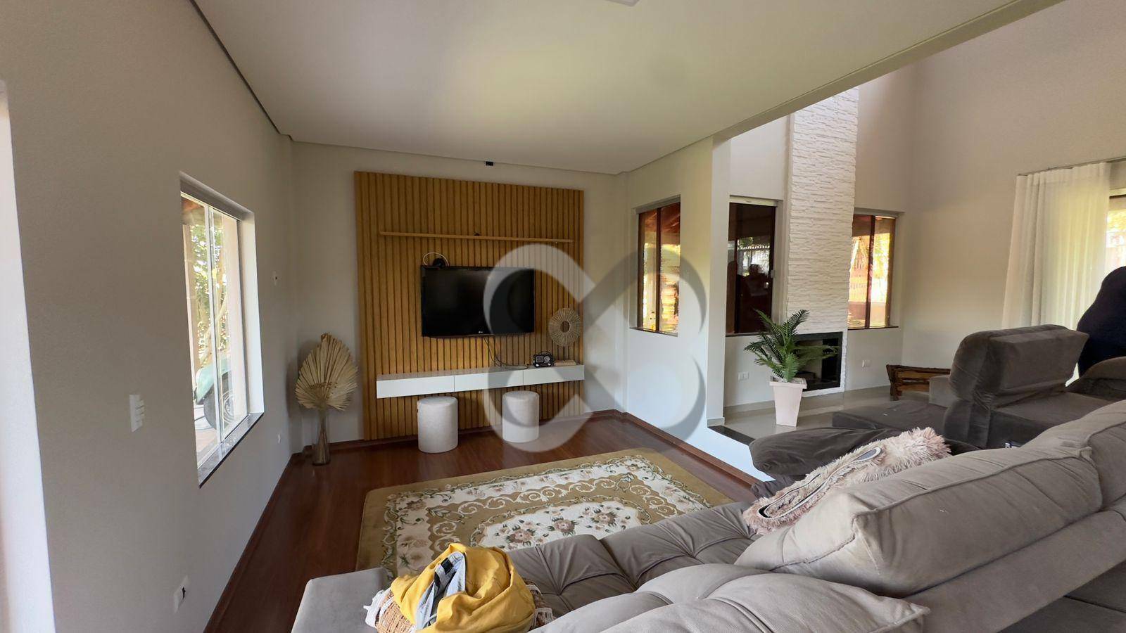 Chácara à venda com 4 quartos, 400m² - Foto 10