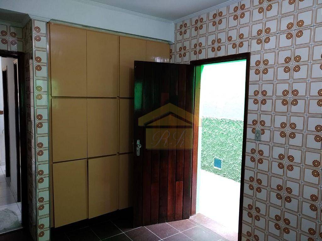 Sobrado à venda com 2 quartos, 120m² - Foto 9